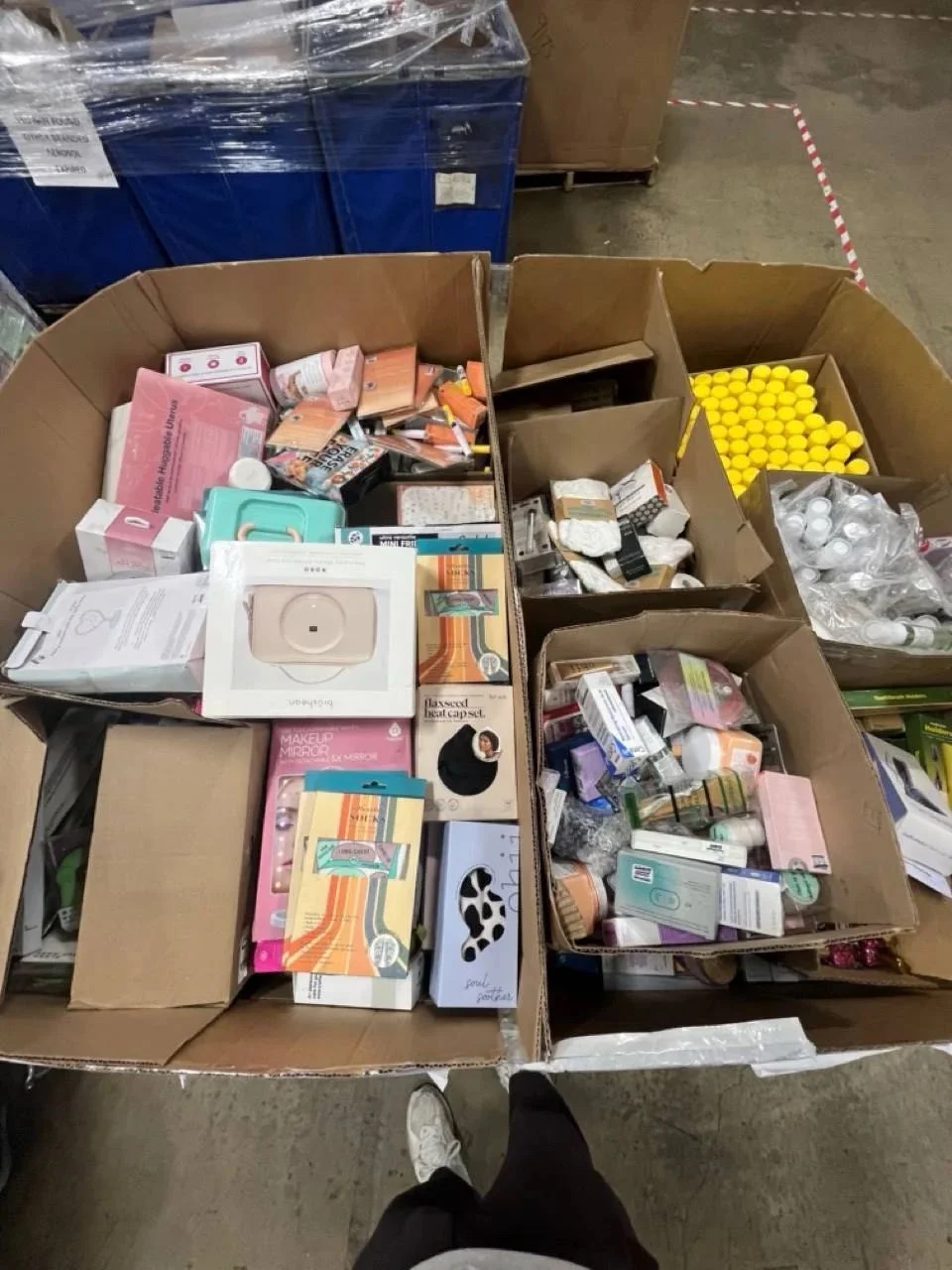 Cosmetics Pallets Liquidation sale