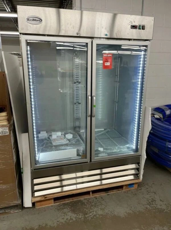 Glass Door Reach-In Freezer
