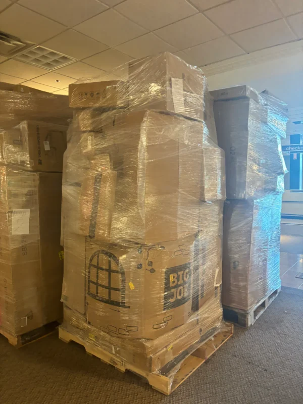 Amazon Mediums MONSTER Pallet - Image 4