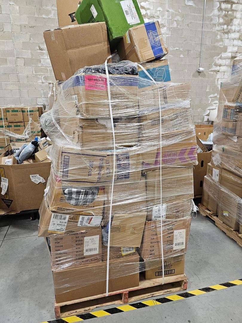 Walgreens Pallet - Image 2