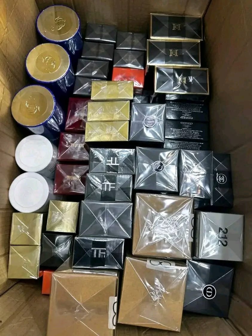WHOLESALE MIXED PERFUME PALLET - Image 18